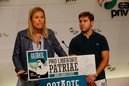 Mireia Zarate eta Alex Zapirain Ostarte Aldizkaria aurkeztu dute